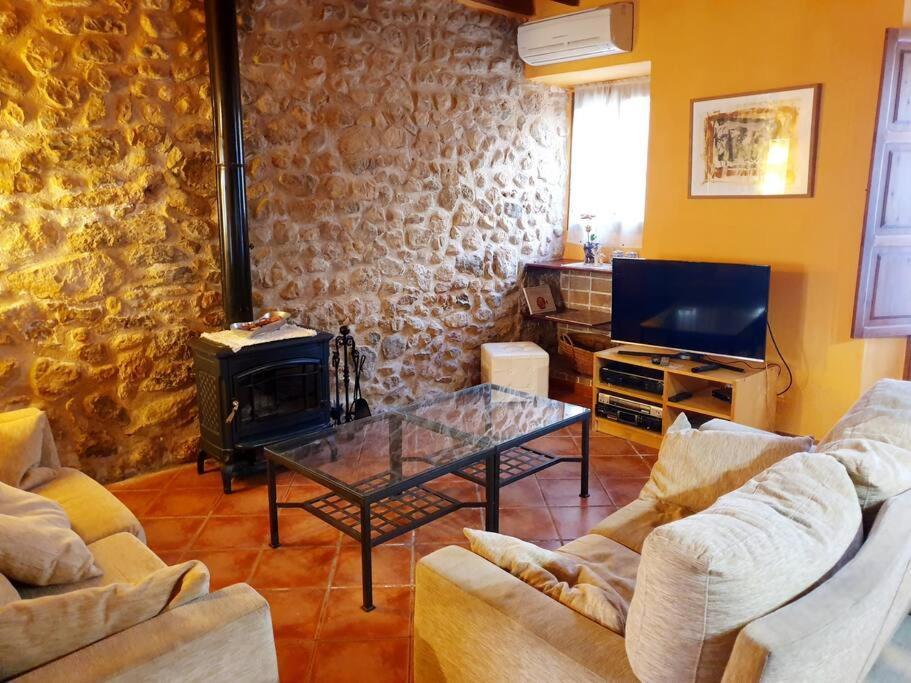 Sotio, Village House In Campanet Bagian luar foto